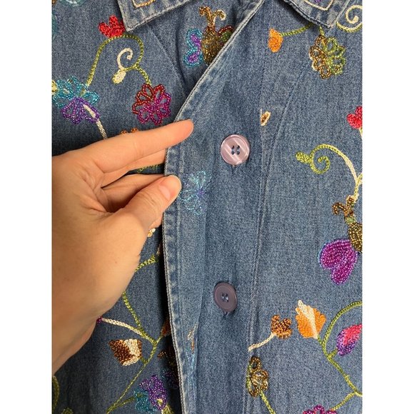 The Quacker Factory Women's Medium Chambray Beaded Embroidered Shirt New - Picture 3 of 16